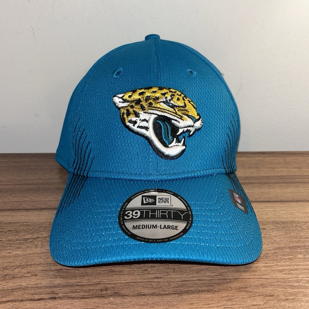 Jacksonville Jaguars New Era 39Thirty Team Classic Logo Hat Cap M/L New